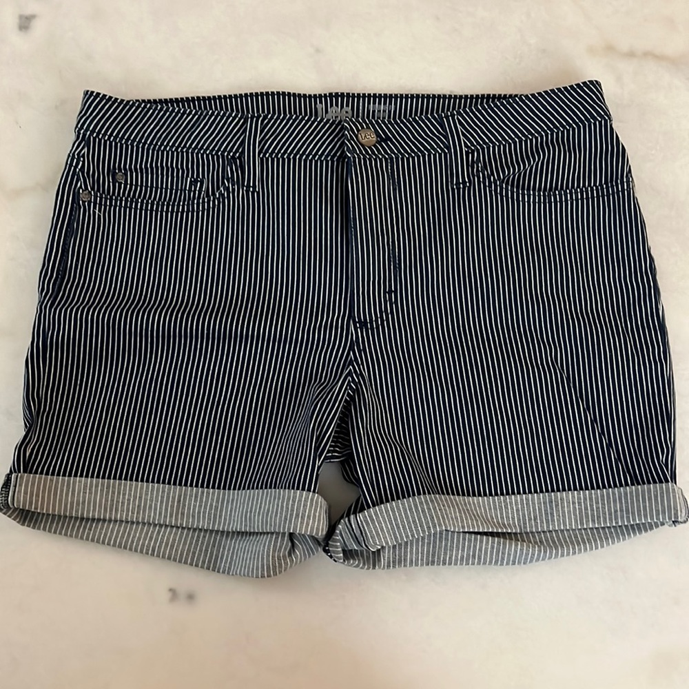 Never Worn Lee Striped Shorts